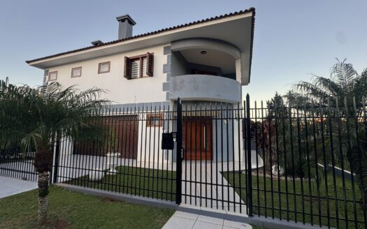 Casa de Esquina no Jardim América