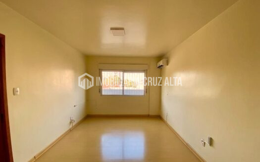 Magnífico Apartamento no Ed. Maria Valéria – Bairro Centro