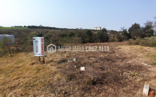Magnífico Terreno no Condomínio Bella Vista