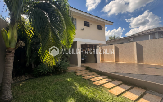 Majestosa Residência no Bairro Brenner