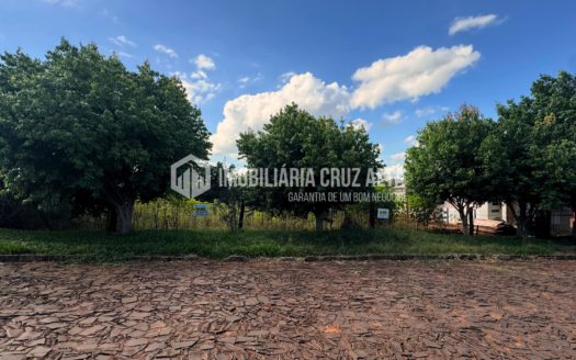 Dois Terrenos Magníficos à Venda