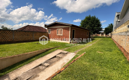 3 Casas no Mesmo Terreno – Bairro Militar