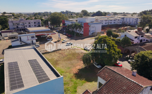 Terreno Raríssimo na Esquina do Hospital
